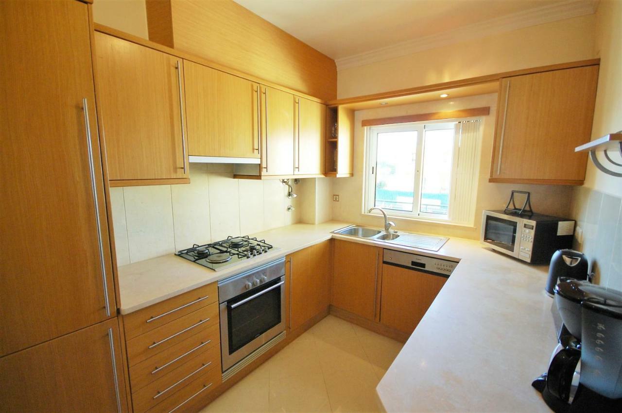 Apartamento Coelha - Pool - Free Wi-fi - Air Con